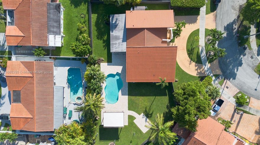 One-of-a-kind, single-family home situated on an oversized lot, with a great backyard featuring a huge pool, gazebo, covered terrace, and plenty of space for entertaining family members and friends. It feels like an oasis in the heart of a Westchester neighborhood. This house features 4 bedrooms and 3 bathrooms plus 1 extra bedroom. and offers a blend of classic charm and modern features. The layout provides space for a formal living room connected to the dining room. The open kitchen and family room and offers a beautiful view of backyard. The garage, currently used as a bedroom with a full bathroom. The house has a tile roof done in 2005, a metal fence for the backyard installed in 2016 & new central A/C. Located on a serene, tree-lined street, this property has exceptional curb appeal.