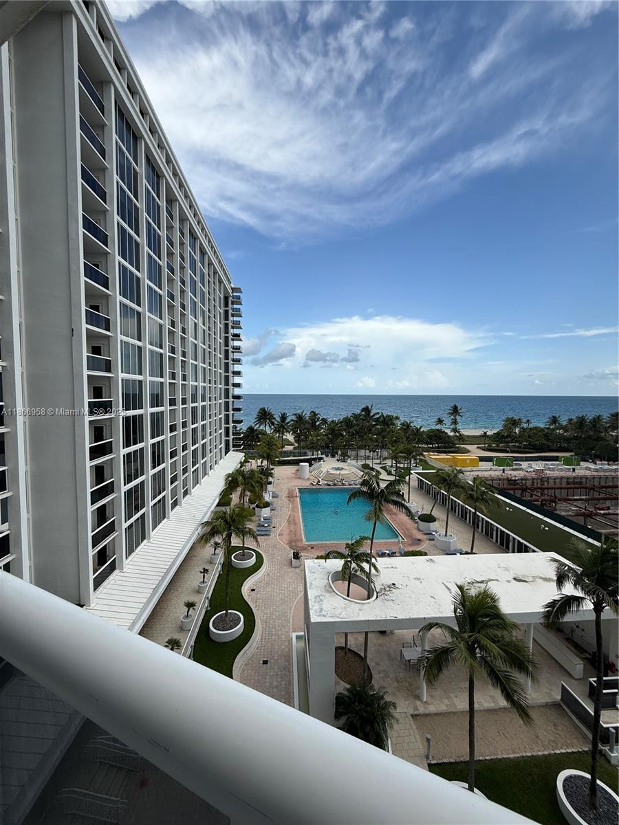HARBOUR HOUSE - Residential Lease