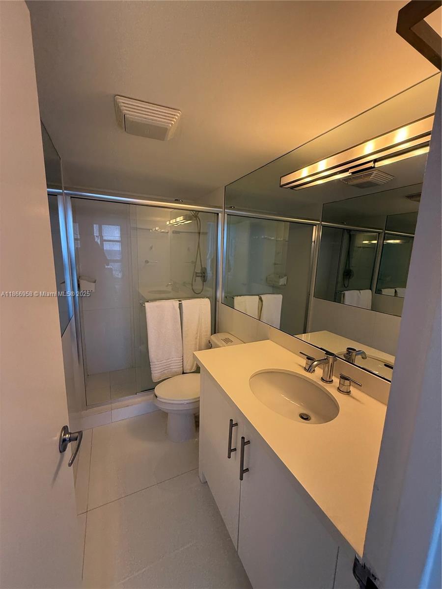 HARBOUR HOUSE - Residential Lease