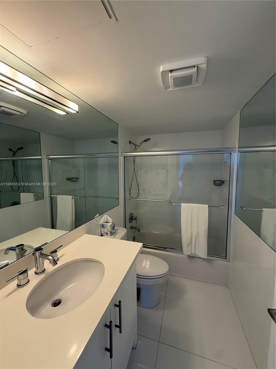 HARBOUR HOUSE - Residential Lease