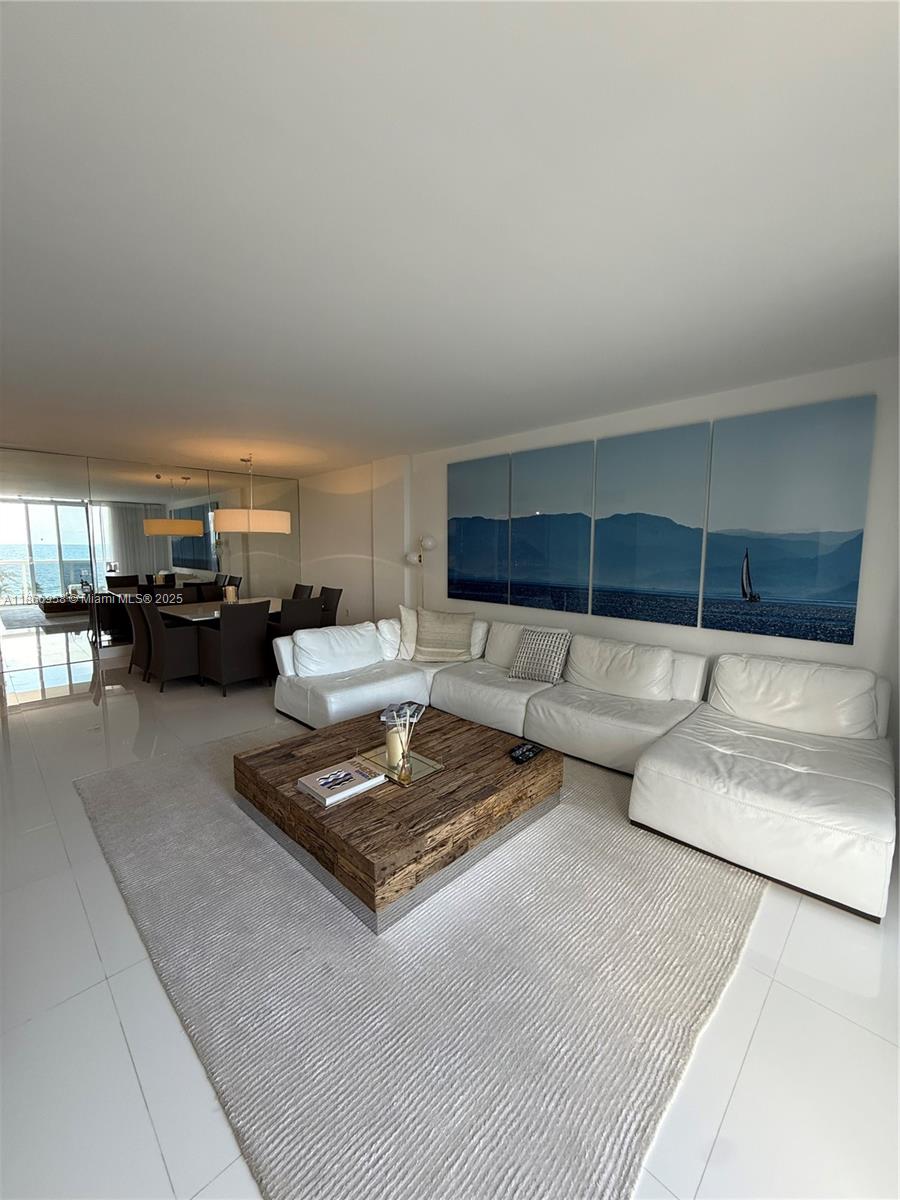 HARBOUR HOUSE - Residential Lease