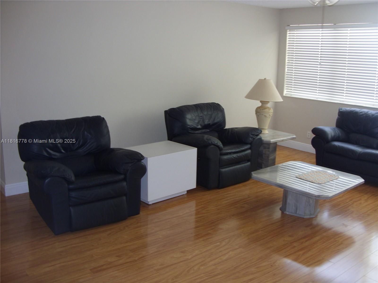 GOLDEN SAILS CONDO - Residential