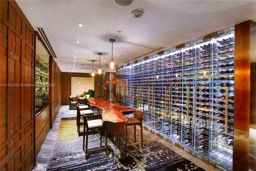 2711 HOLLYWOOD BEACH COND - Residential