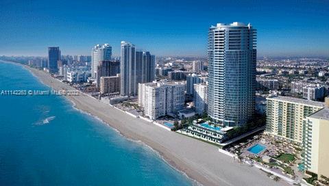 2711 HOLLYWOOD BEACH COND - Residential