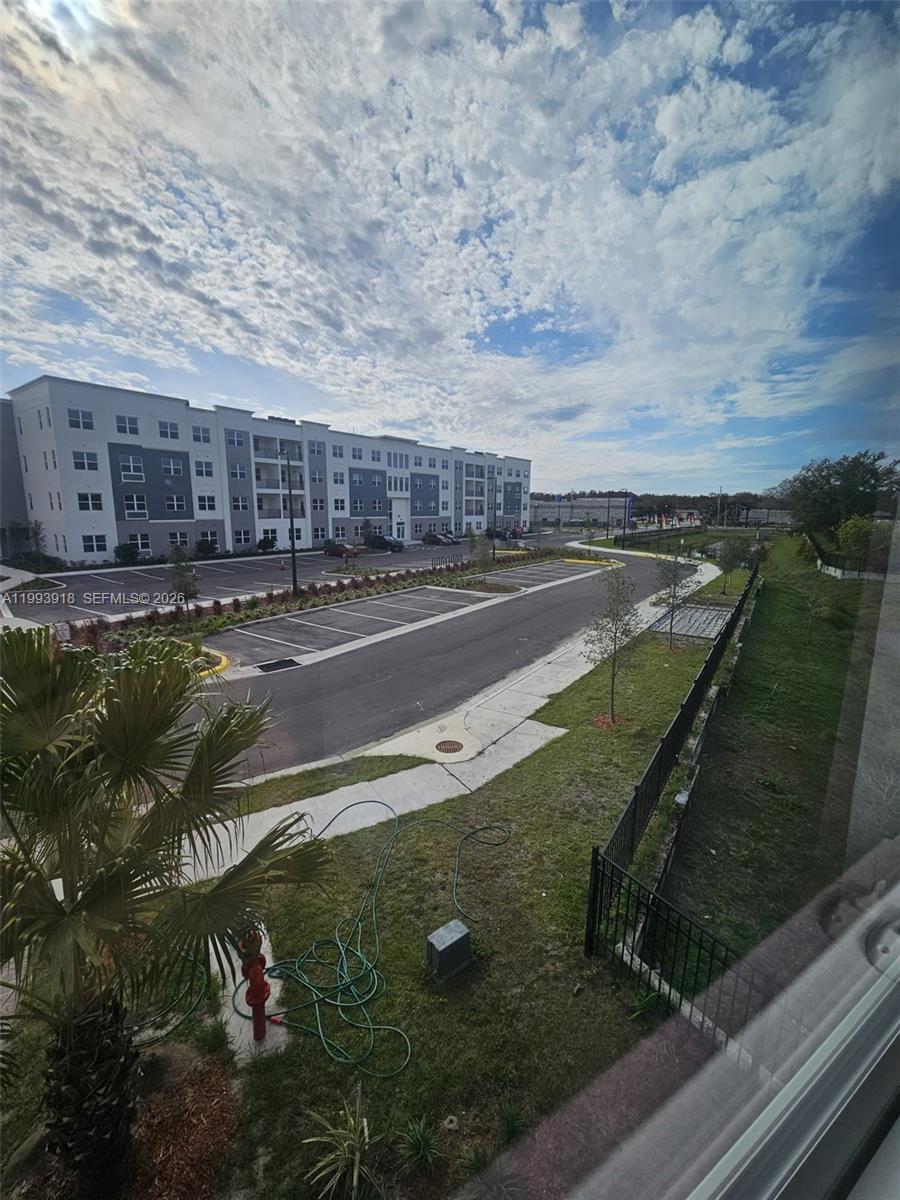 SANDLAKE STATION - Residential