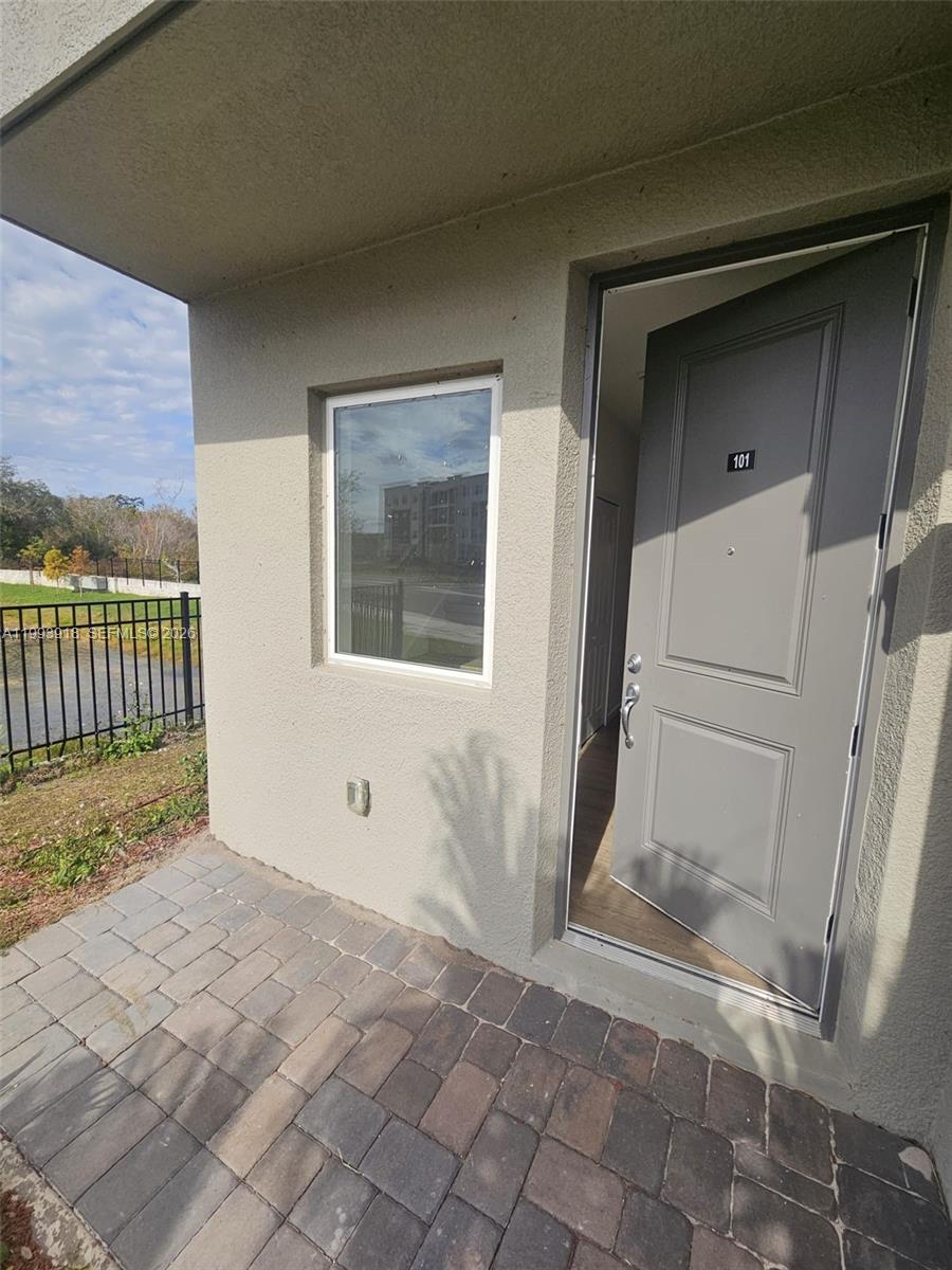 SANDLAKE STATION - Residential