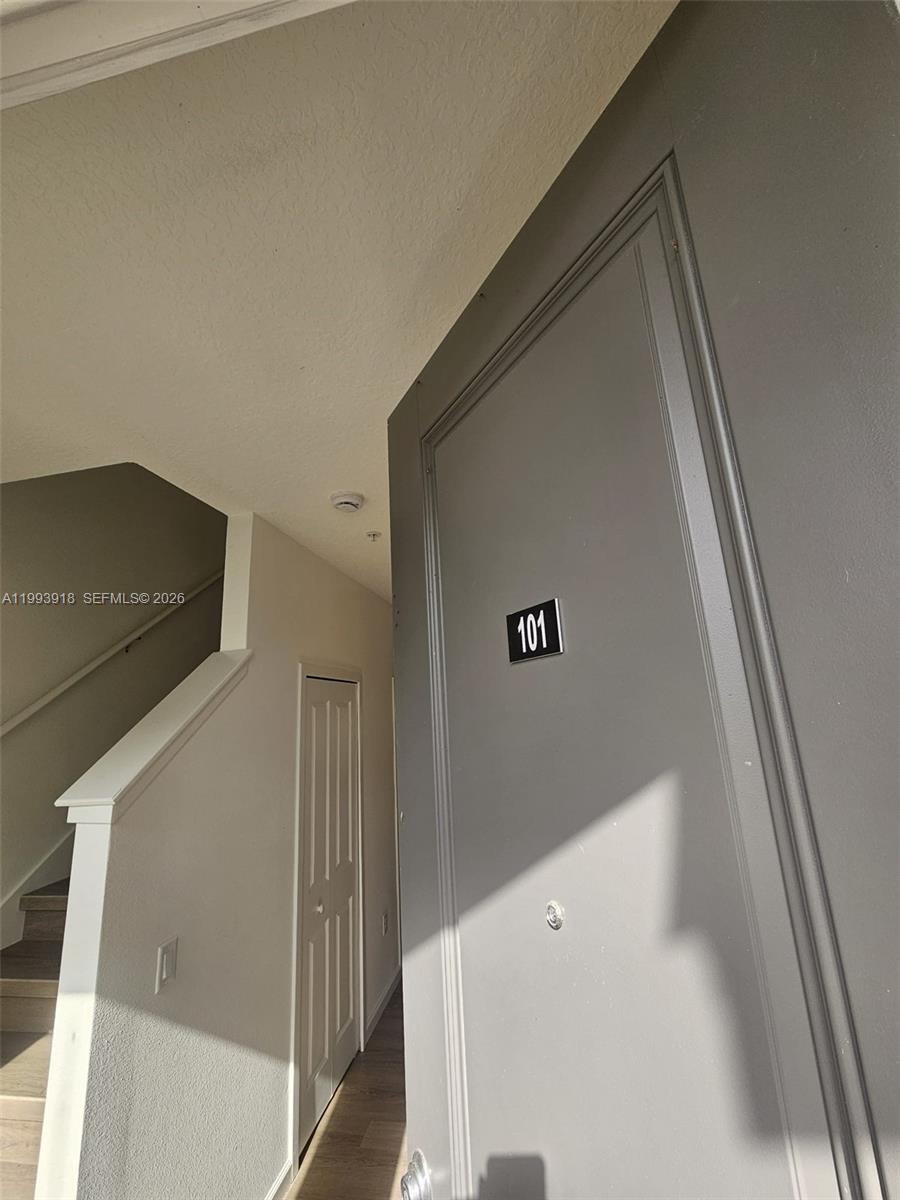 SANDLAKE STATION - Residential