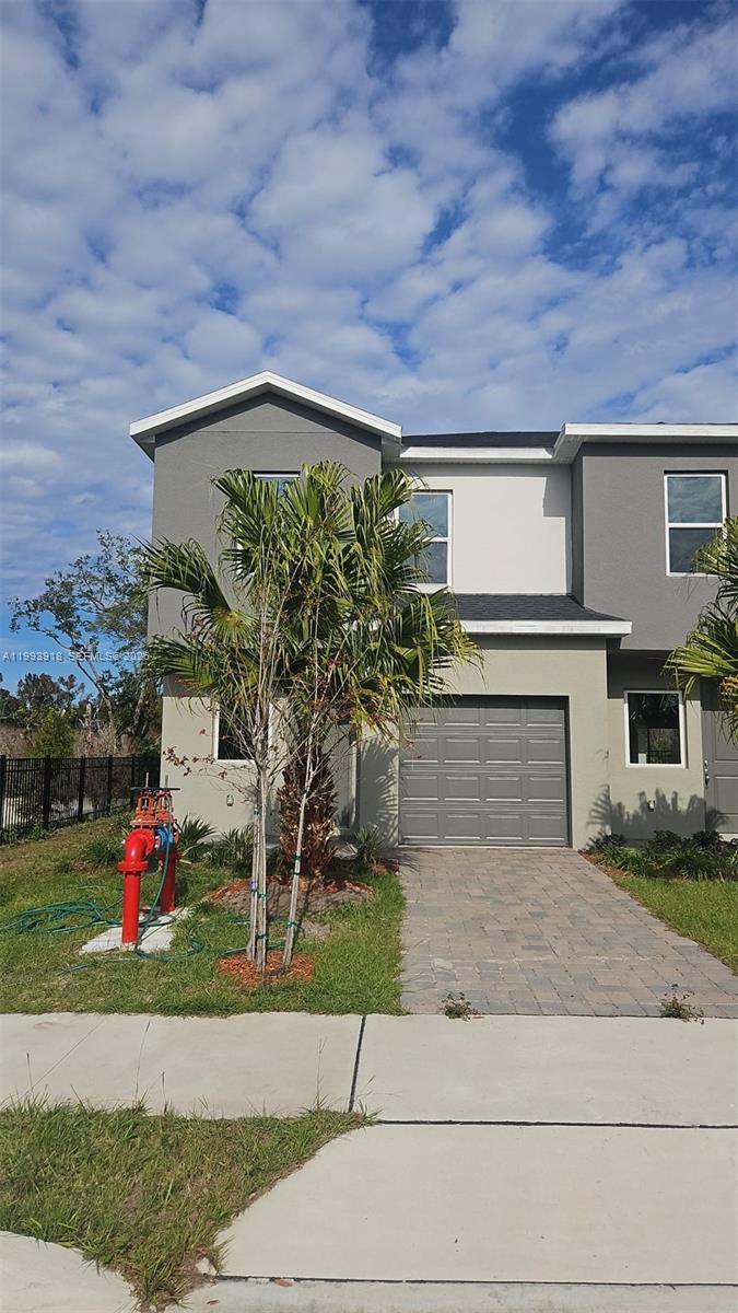 SANDLAKE STATION - Residential