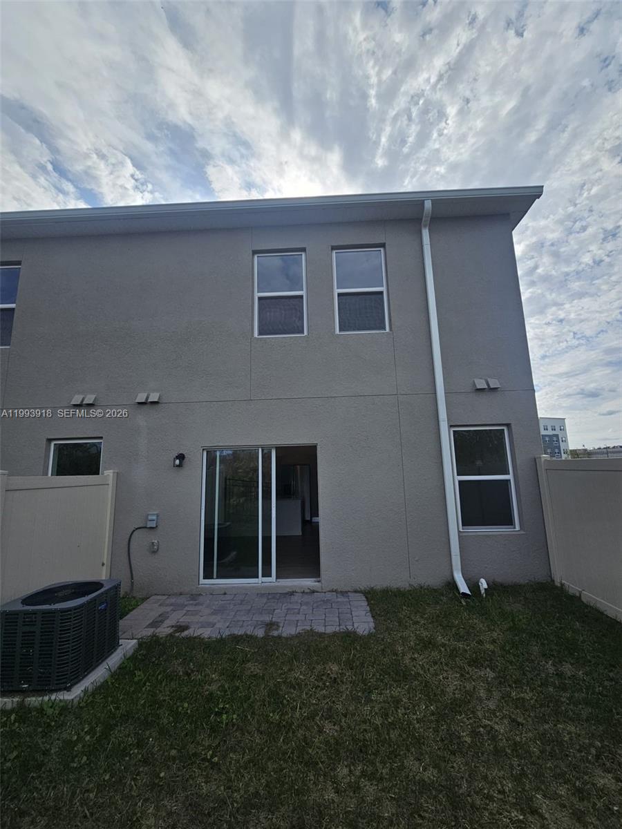 SANDLAKE STATION - Residential