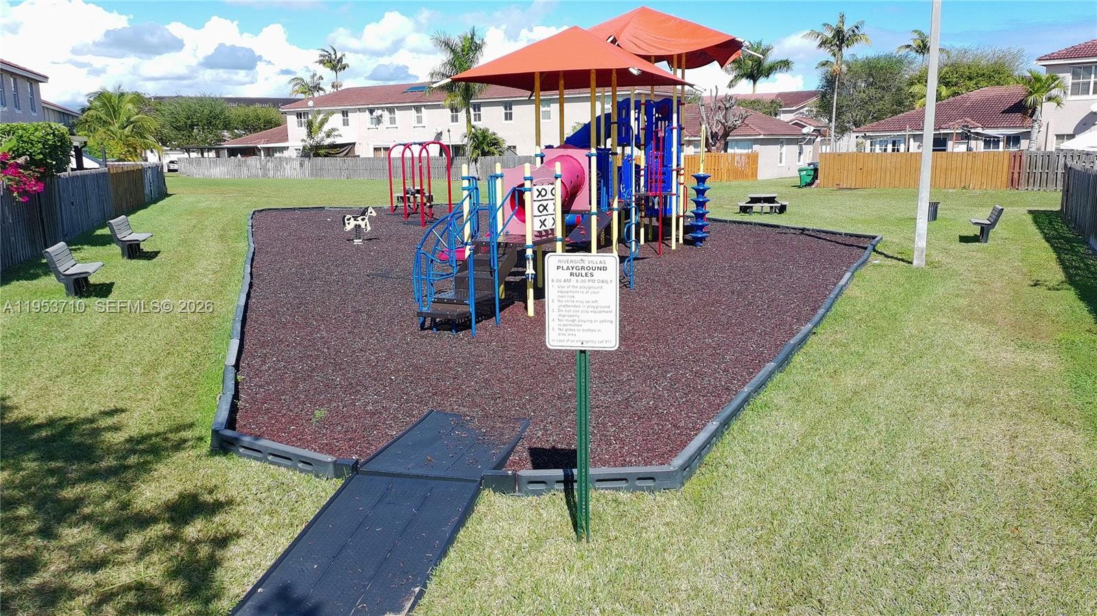 RIVERSIDE AT BISC NATL PK - Residential