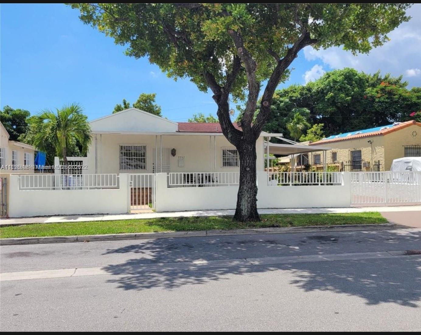 BYAN PARK - Residential Lease