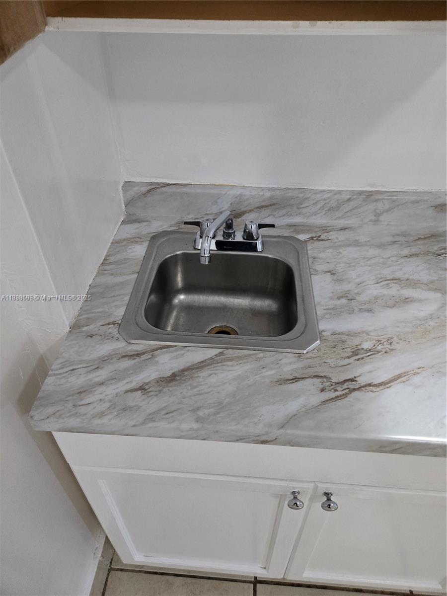 BYAN PARK - Residential Lease