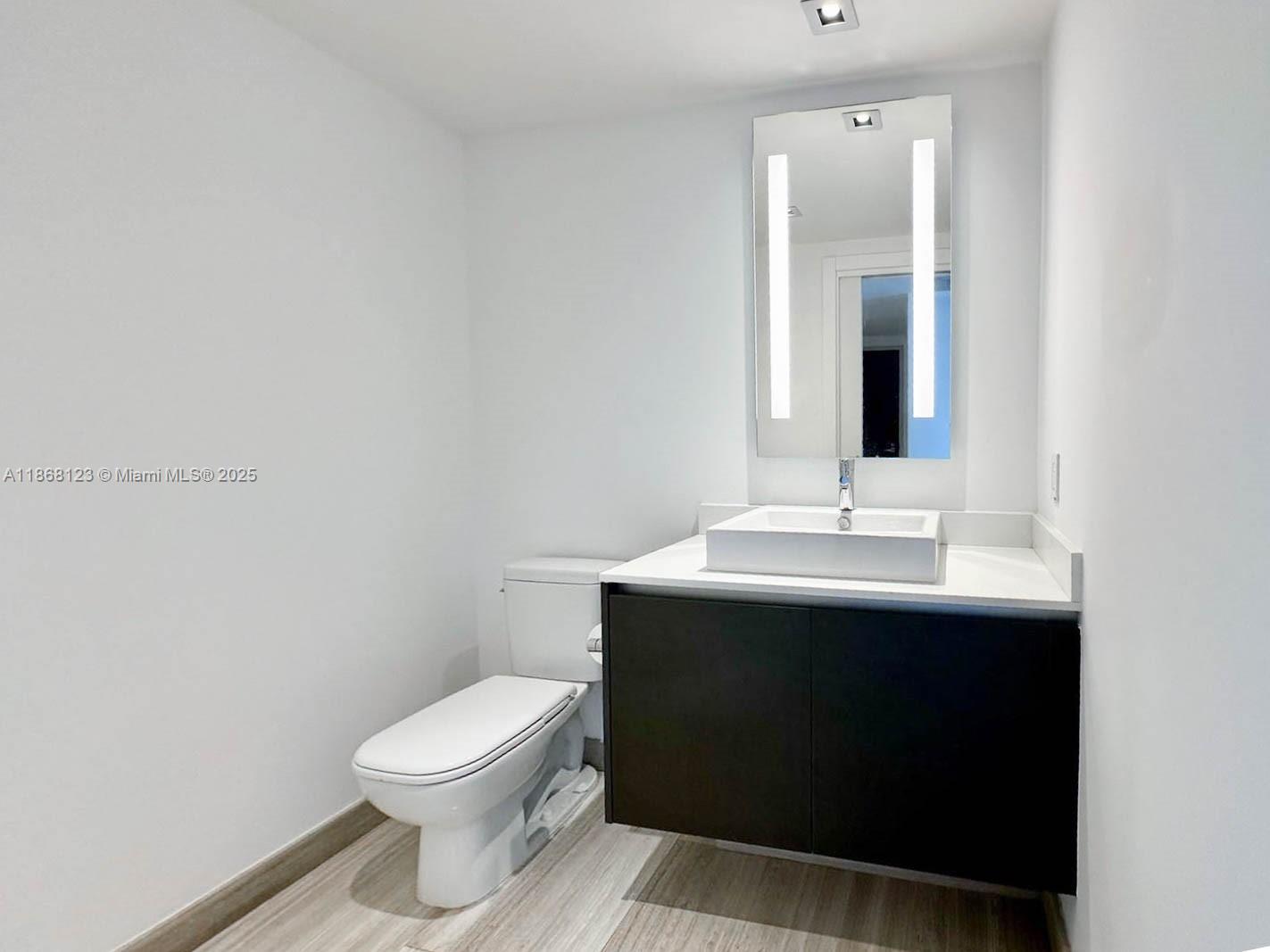 ECHO BRICKELL CONDO - Residential