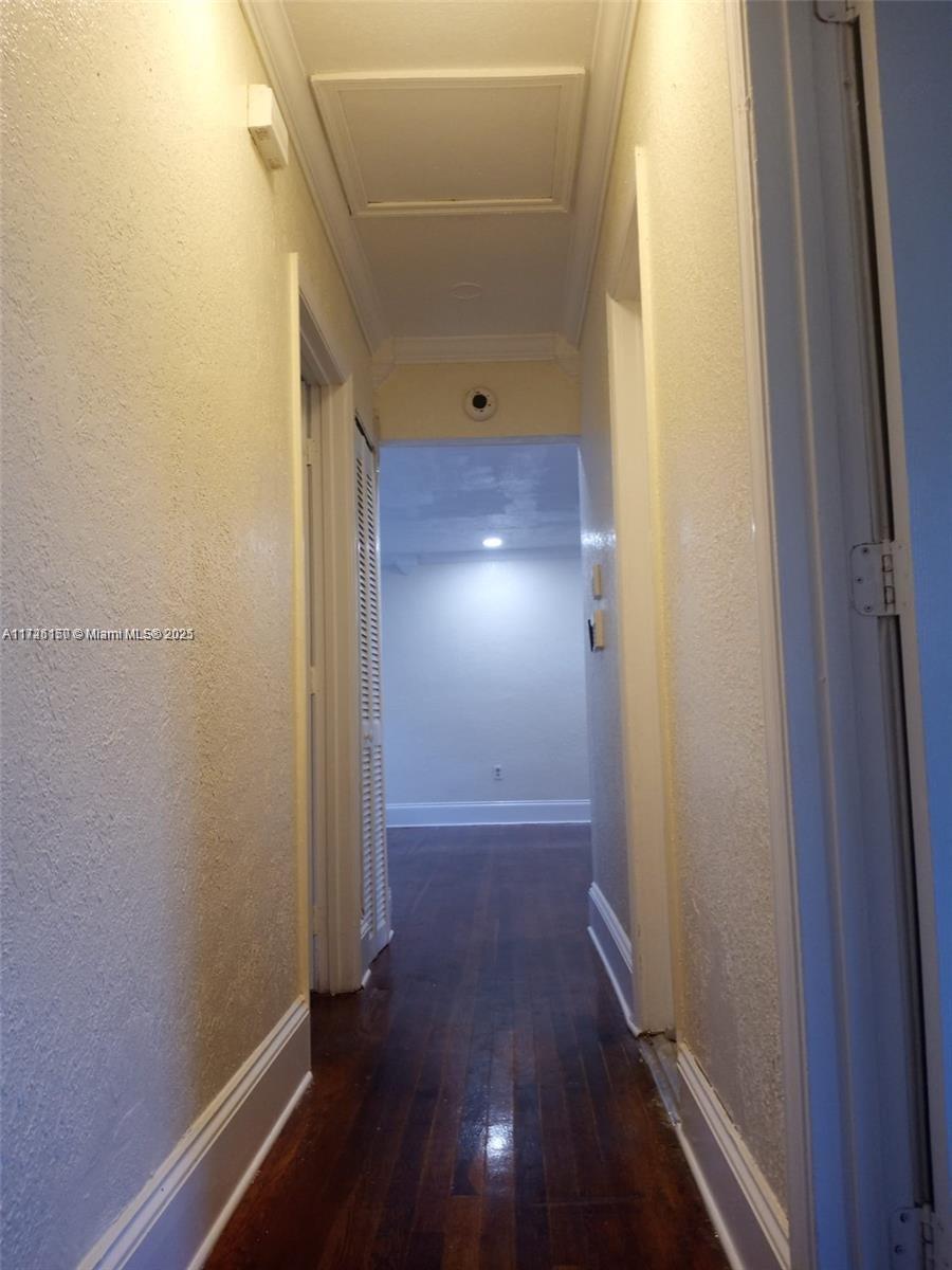 BISCAYNE GARDENS SEC E PA - Residential Lease