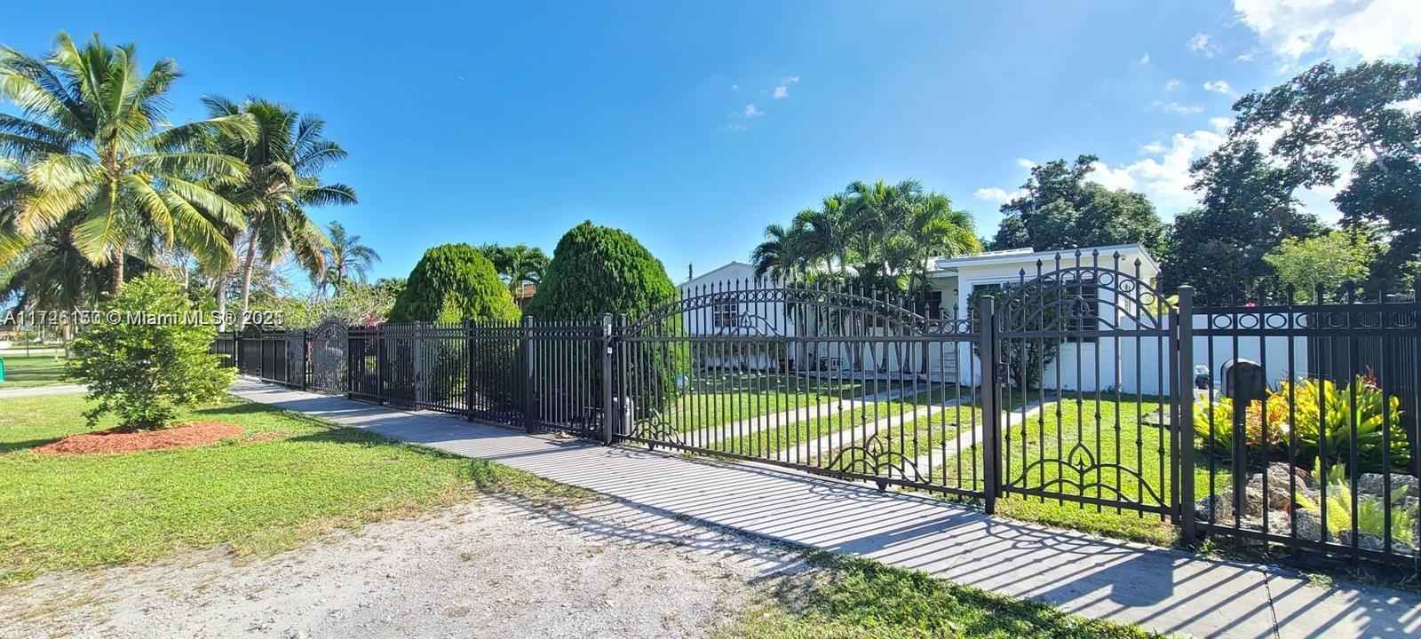 BISCAYNE GARDENS SEC E PA - Residential Lease