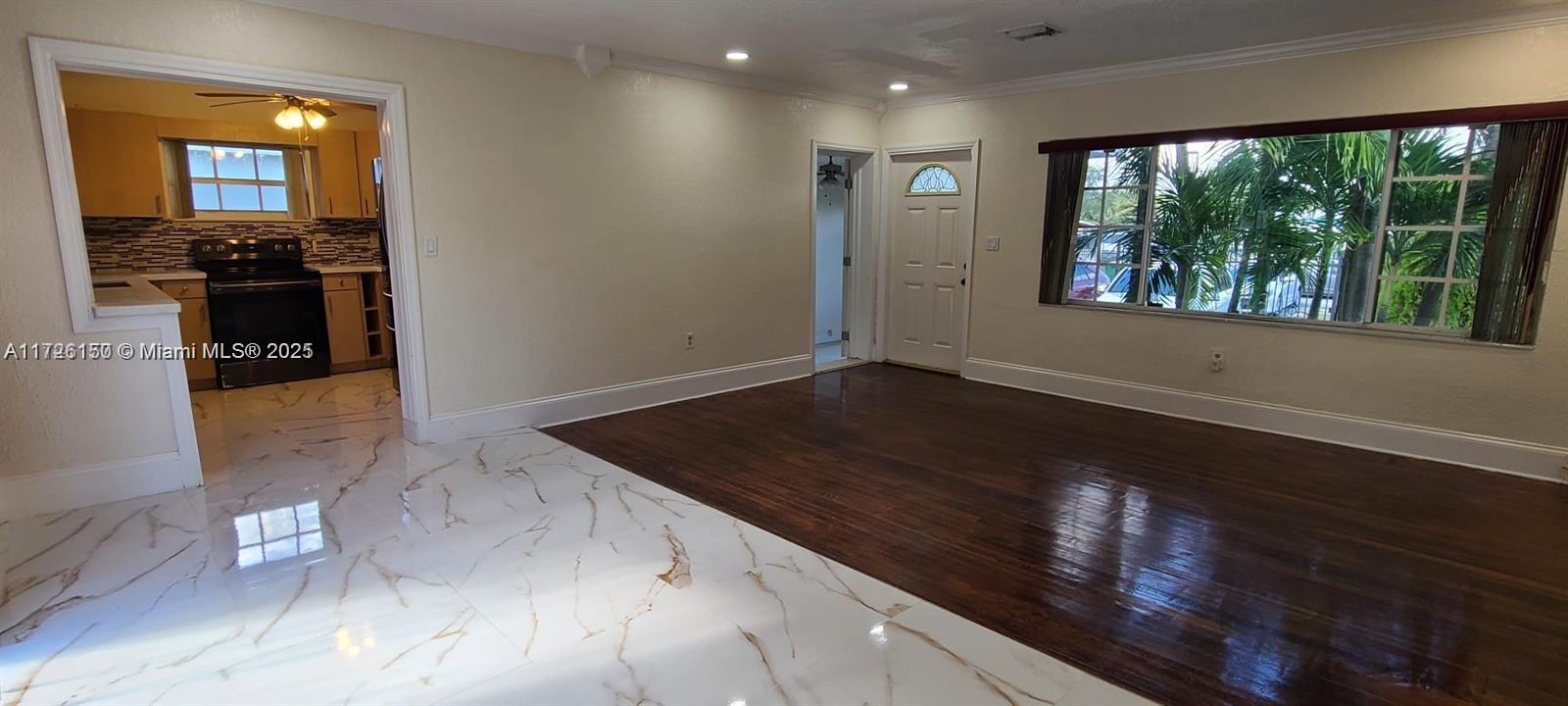 BISCAYNE GARDENS SEC E PA - Residential Lease