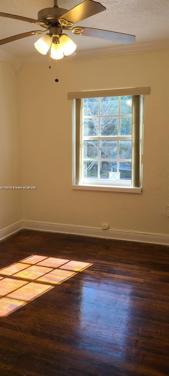 BISCAYNE GARDENS SEC E PA - Residential Lease