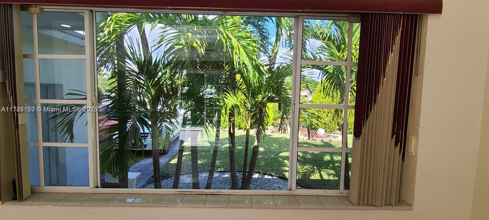 BISCAYNE GARDENS SEC E PA - Residential Lease