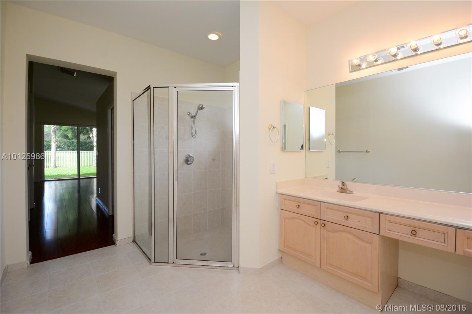 Lake Ridge III - Residential Lease