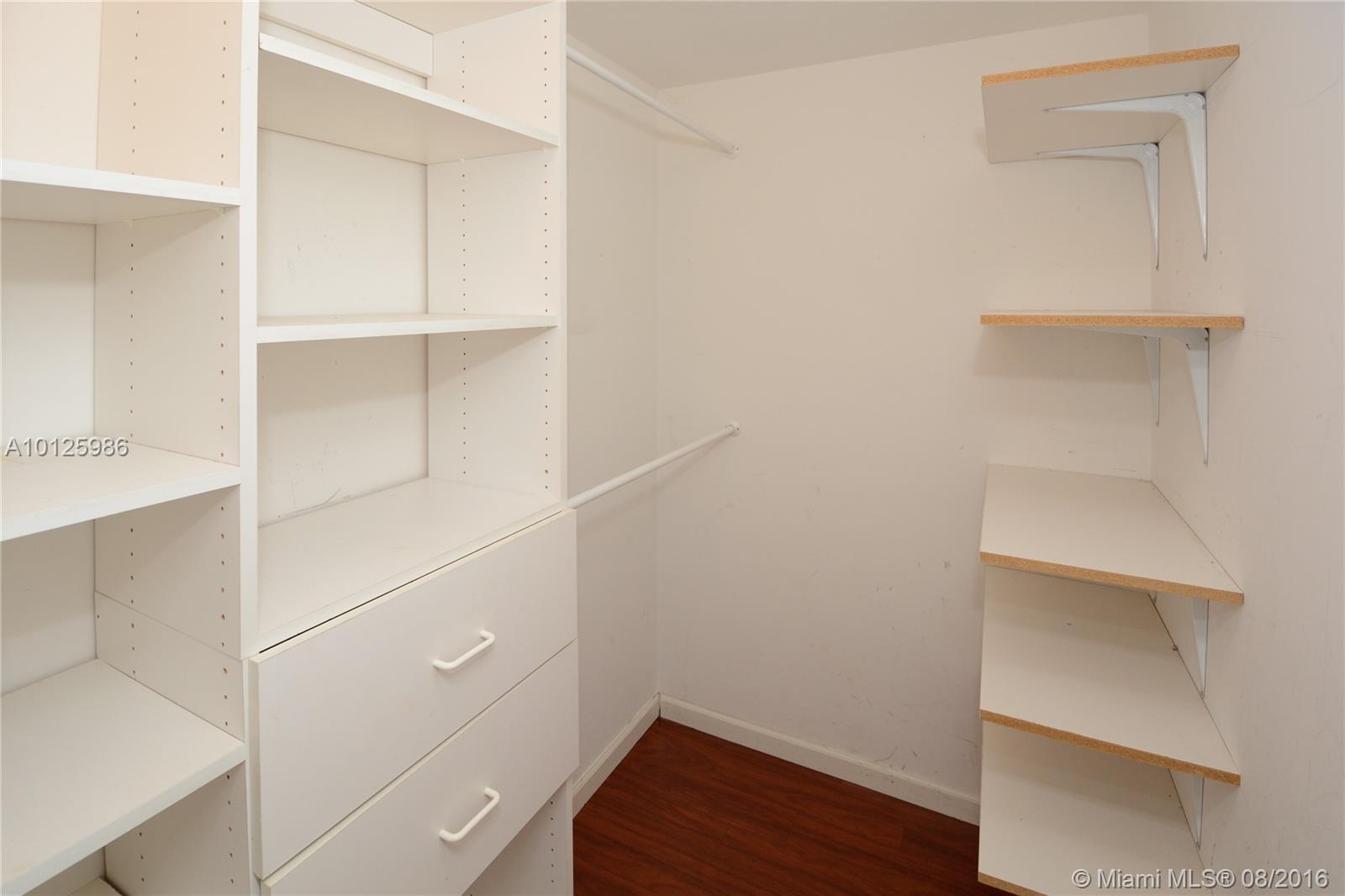 Lake Ridge III - Residential Lease