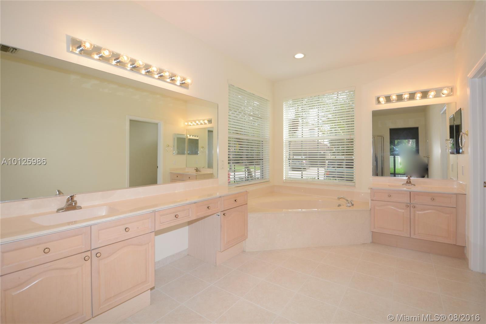 Lake Ridge III - Residential Lease