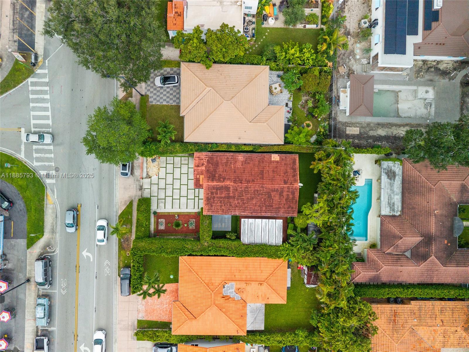 CORAL GABLES SEC E - Residential