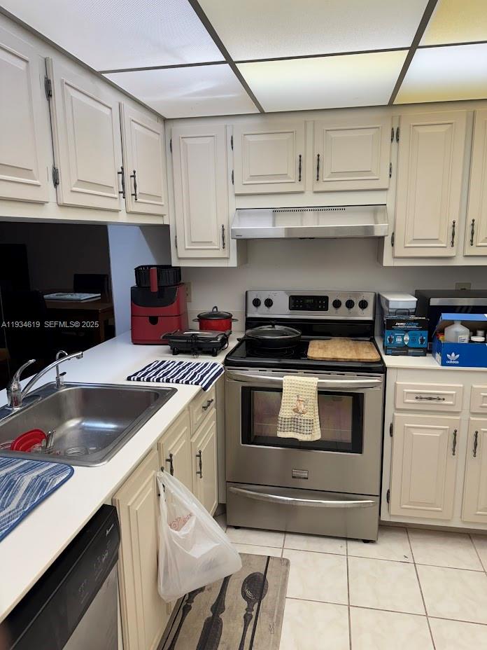 MARTINIQUE VILLAGE I COND - Residential