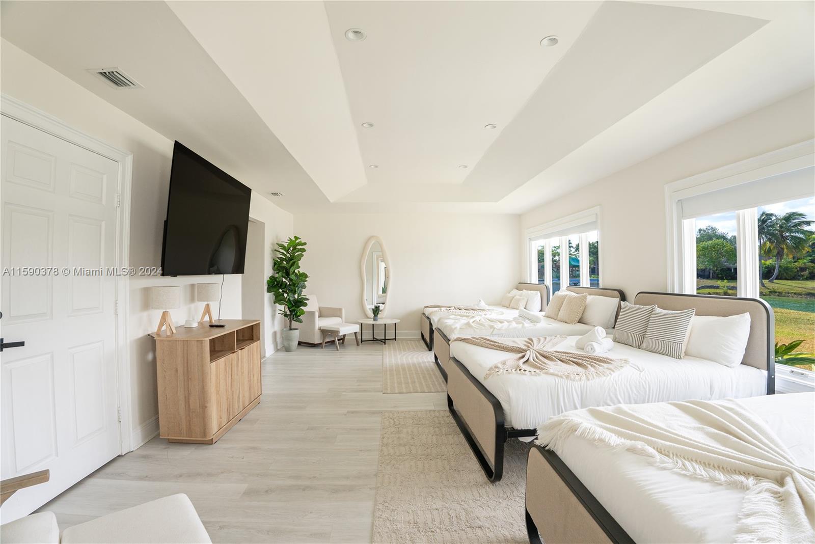 PINE SHORE SEC 6 - Residential