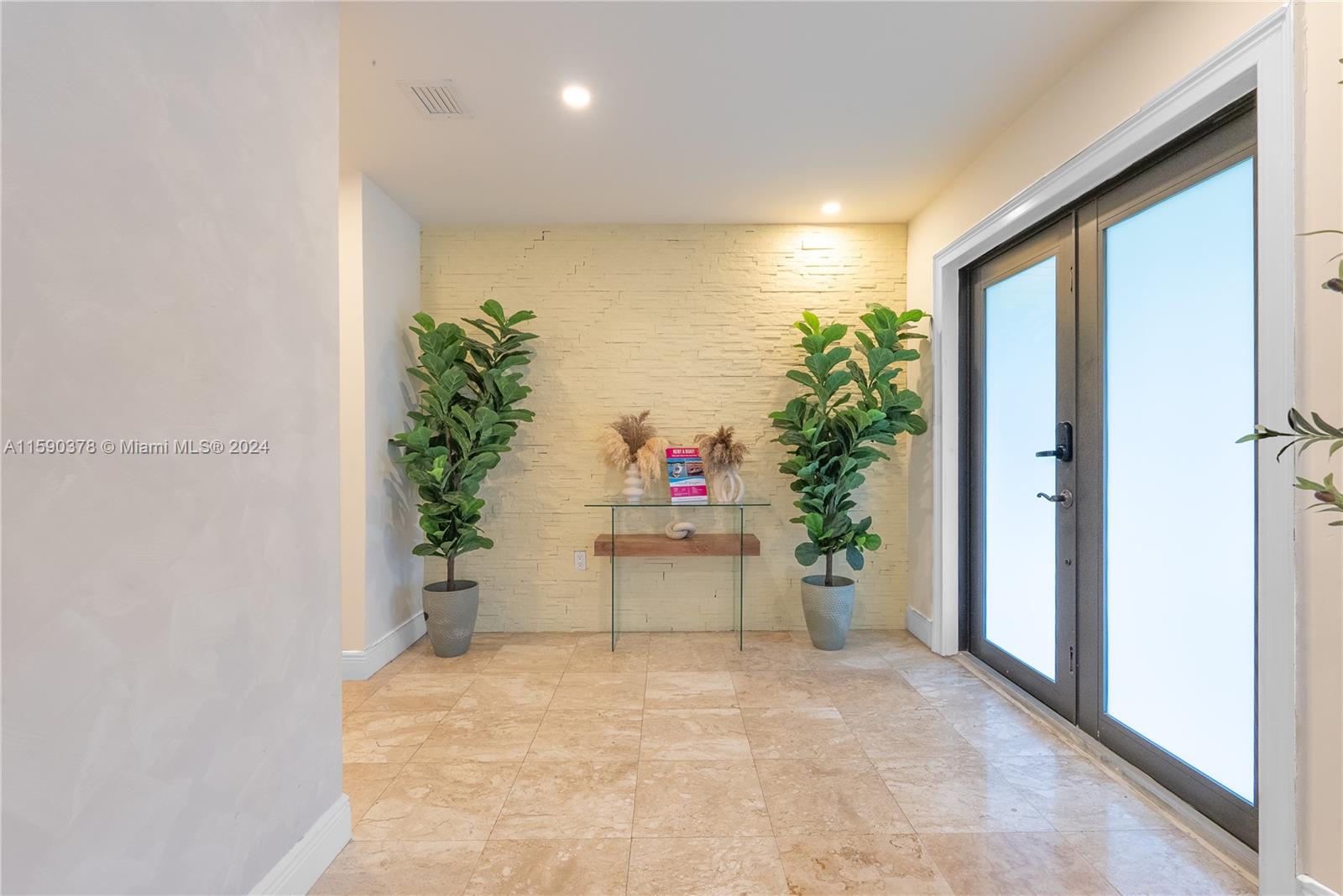 PINE SHORE SEC 6 - Residential