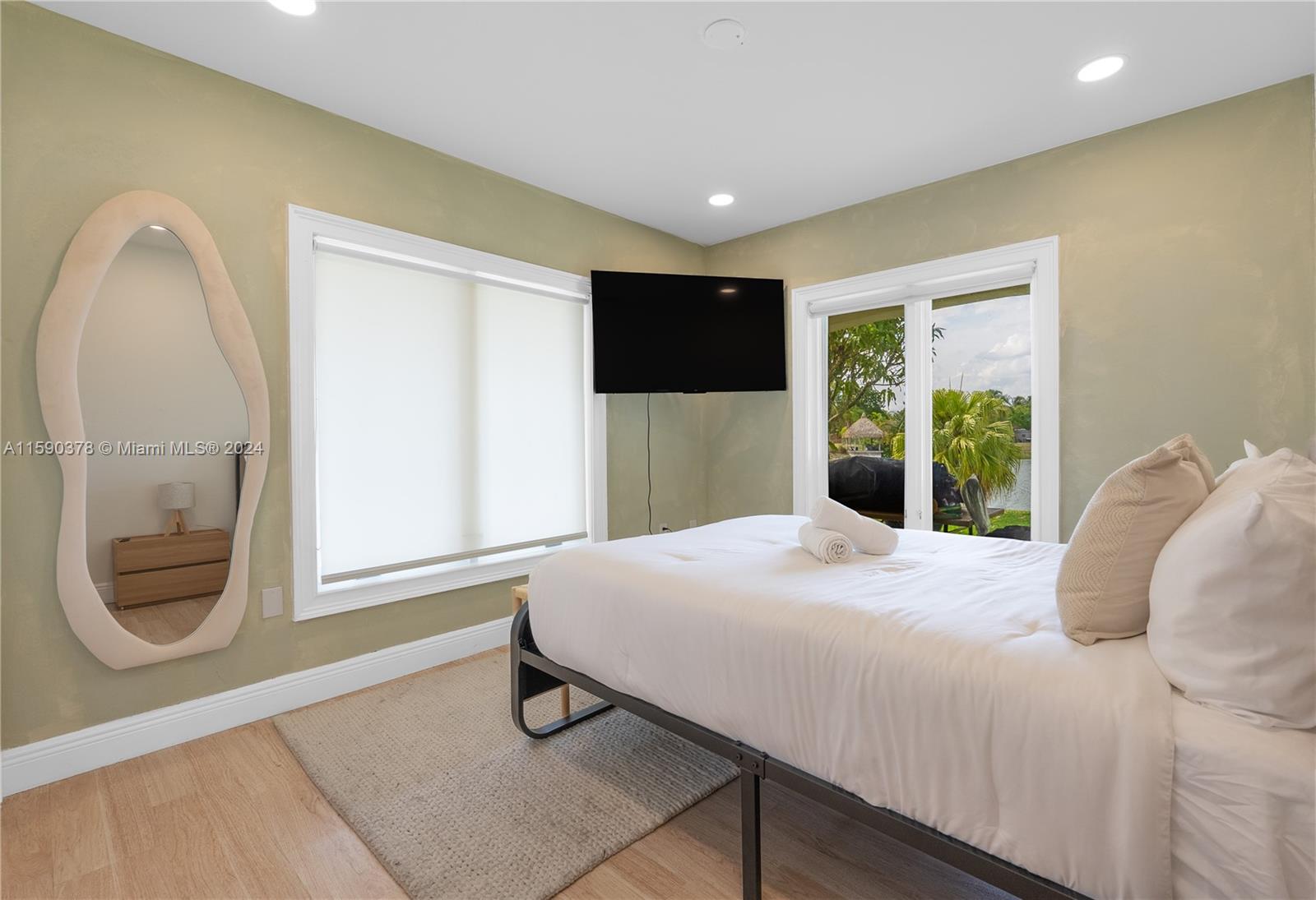 PINE SHORE SEC 6 - Residential
