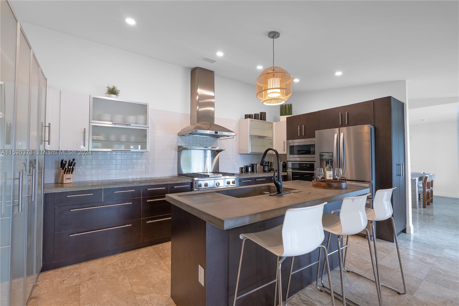 PINE SHORE SEC 6 - Residential