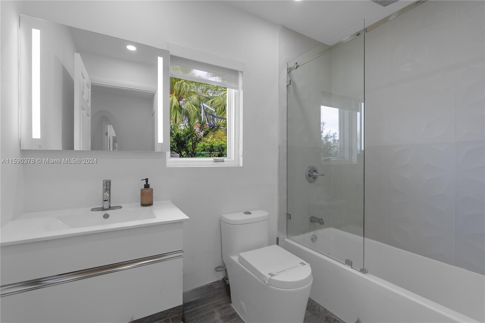 PINE SHORE SEC 6 - Residential