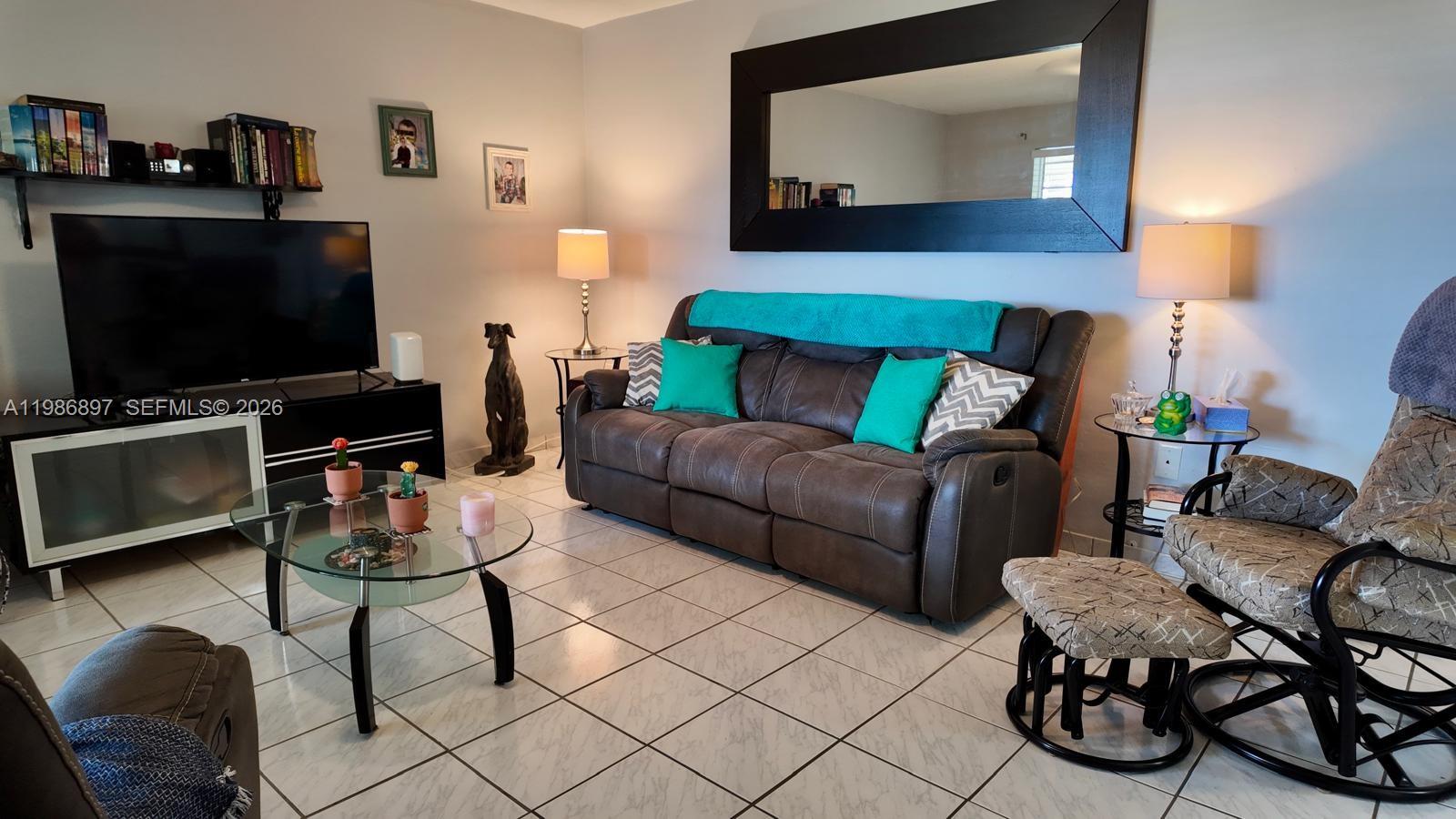 MAR-LEN GARDENS NO 6 CORP - Residential