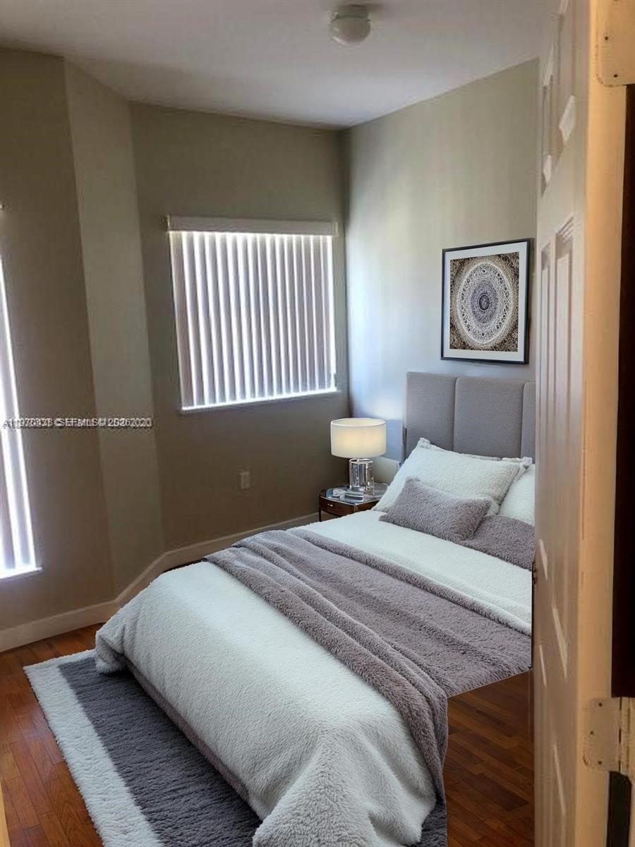 GARDENS NORTH EIGHT CONDO - Residential