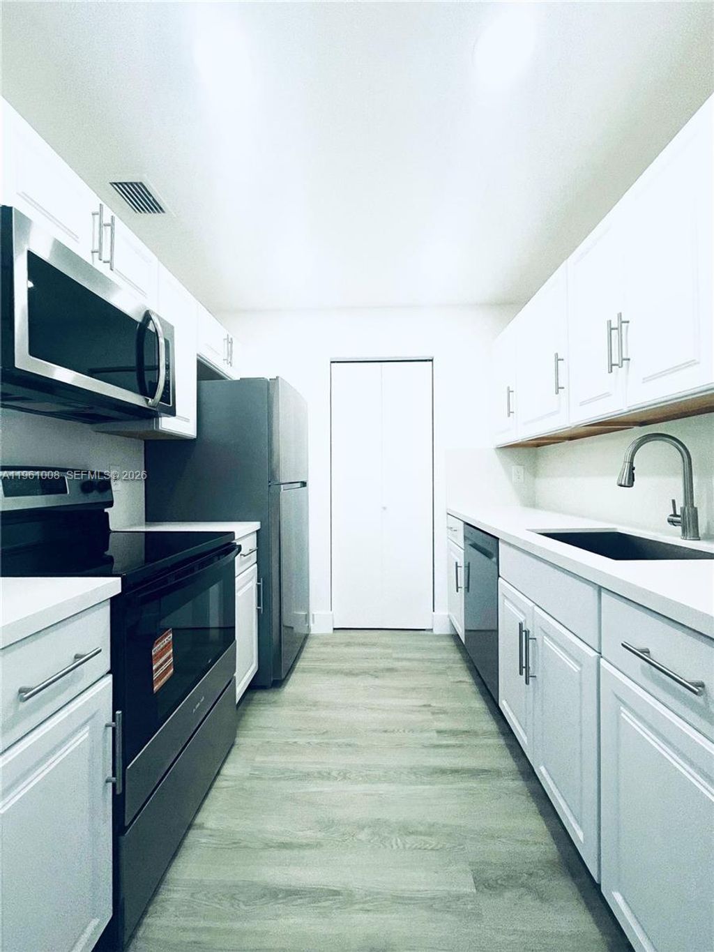 Photo of 500 NE 2nd St #420, Dania Beach, FL 33004 (MLS # A11961008)