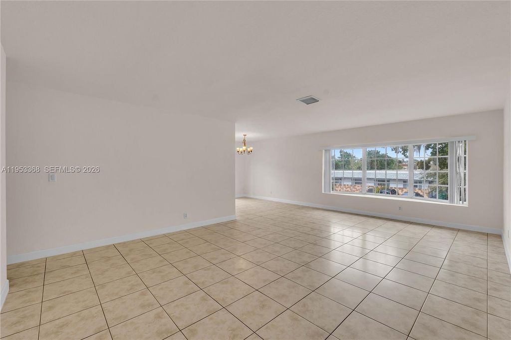 Photo of 5216 NW 18th Ct #4J, Lauderhill, FL 33313 (MLS # A11953368)