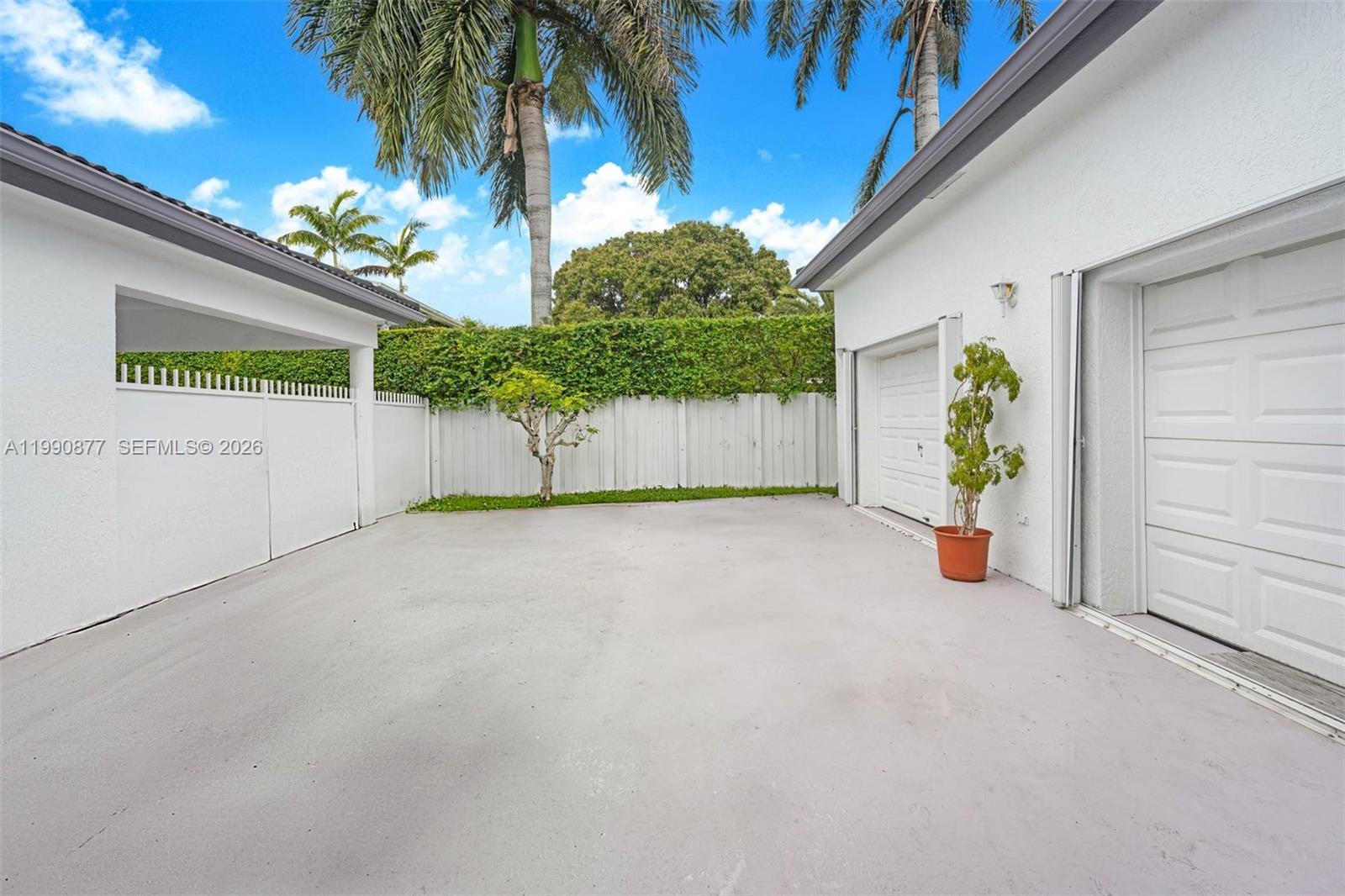 REV PL SEC 2 CC ESTATES - Residential