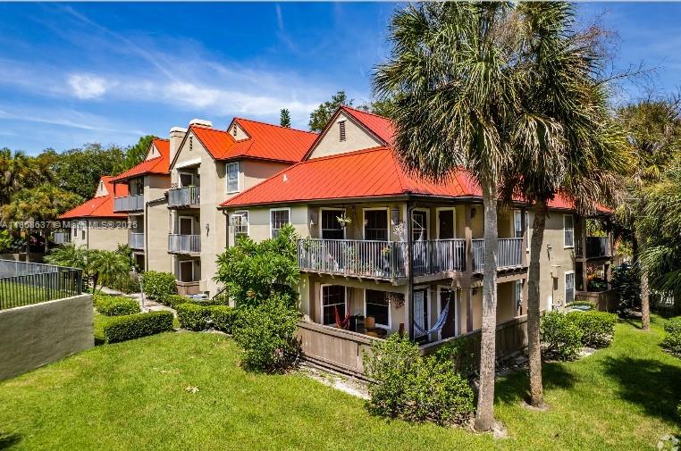 THE OASIS AT PEARL LAKE - Residential