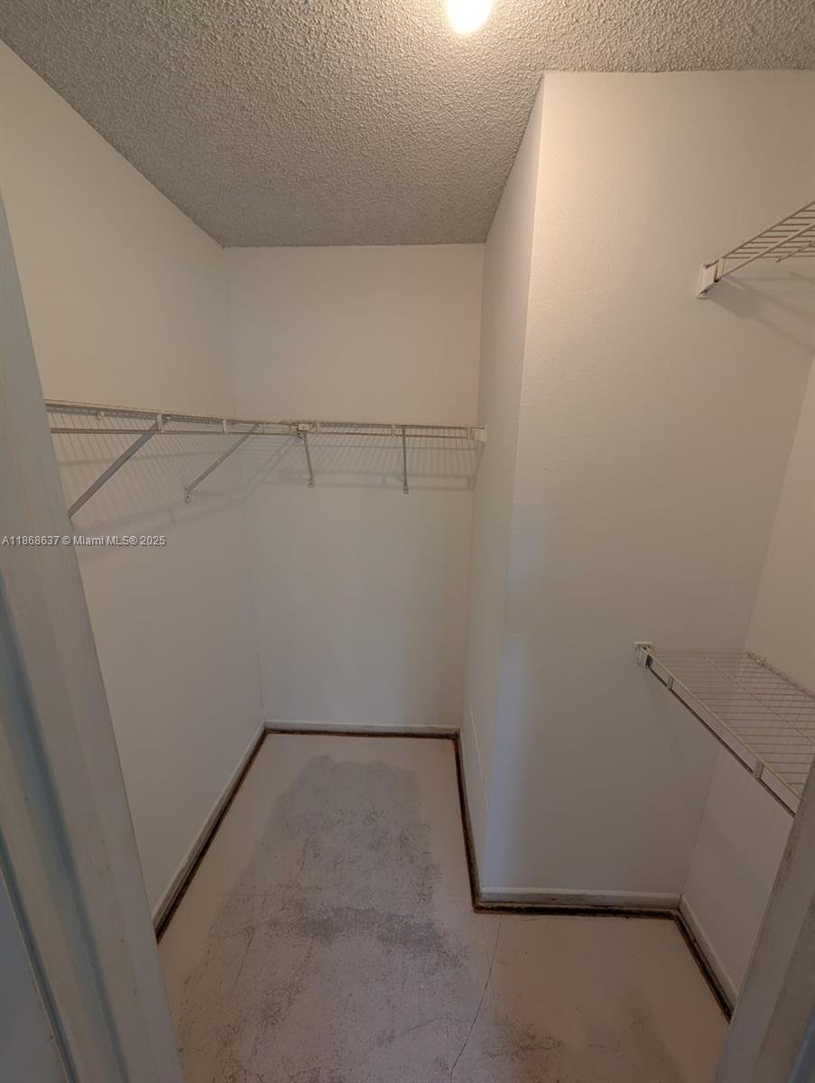 THE OASIS AT PEARL LAKE - Residential