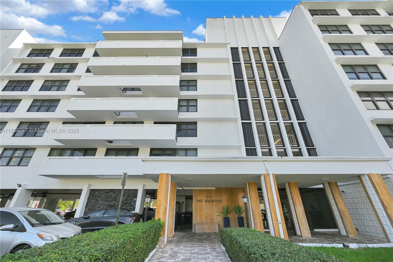 THE BELMONT CONDO - Residential Lease