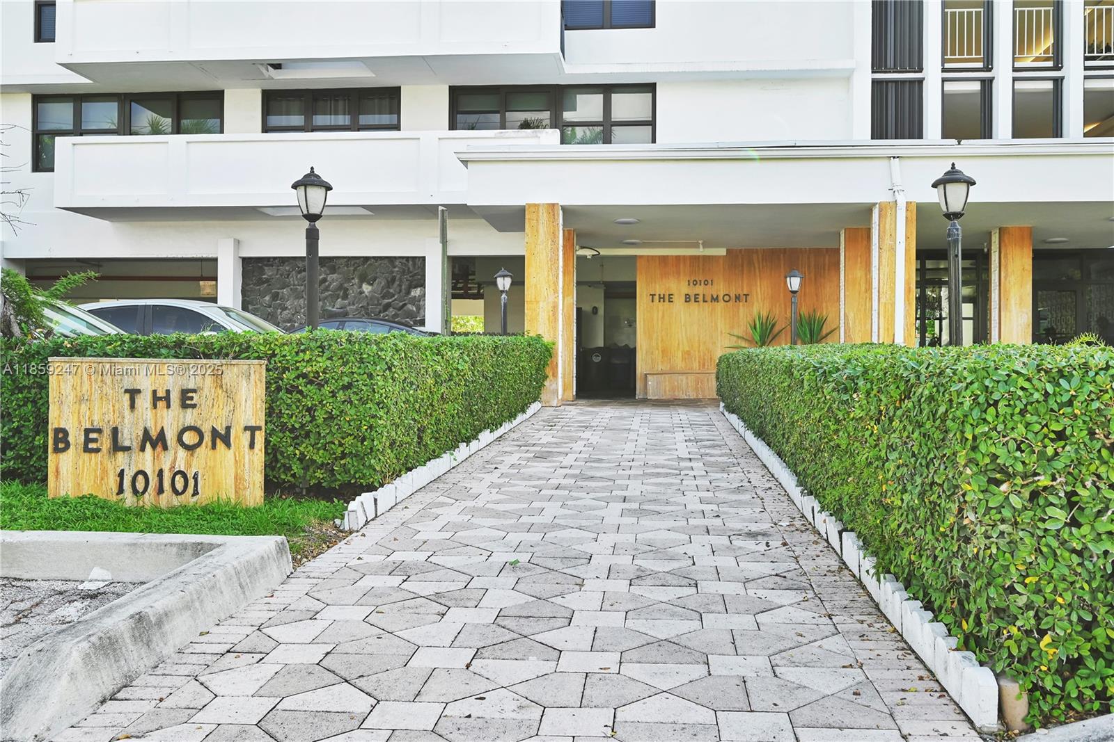 THE BELMONT CONDO - Residential Lease