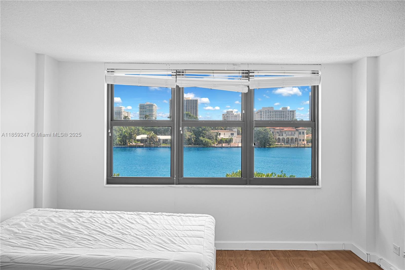 THE BELMONT CONDO - Residential Lease