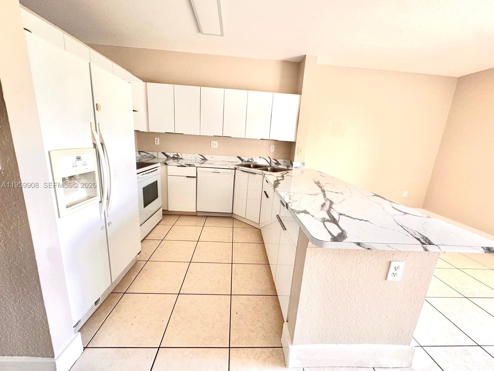 SAN MARCO VILLAS CONDO - Residential