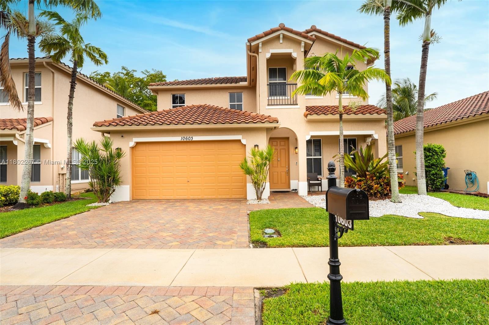 Rental Property at 10603 Nw 36th St, Coral Springs, Broward County, Florida - Bedrooms: 4 
Bathrooms: 4  - $4,999 MO.