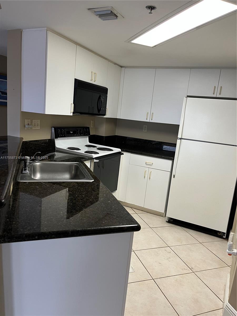 GABLES TERRACE CONDO - Residential