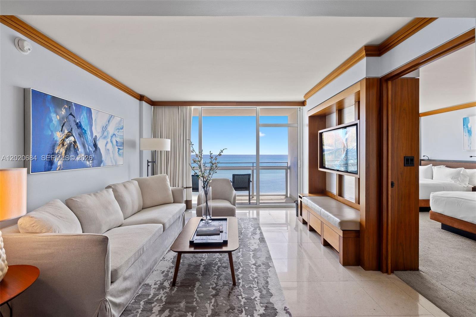 6801 Collins Ave 417