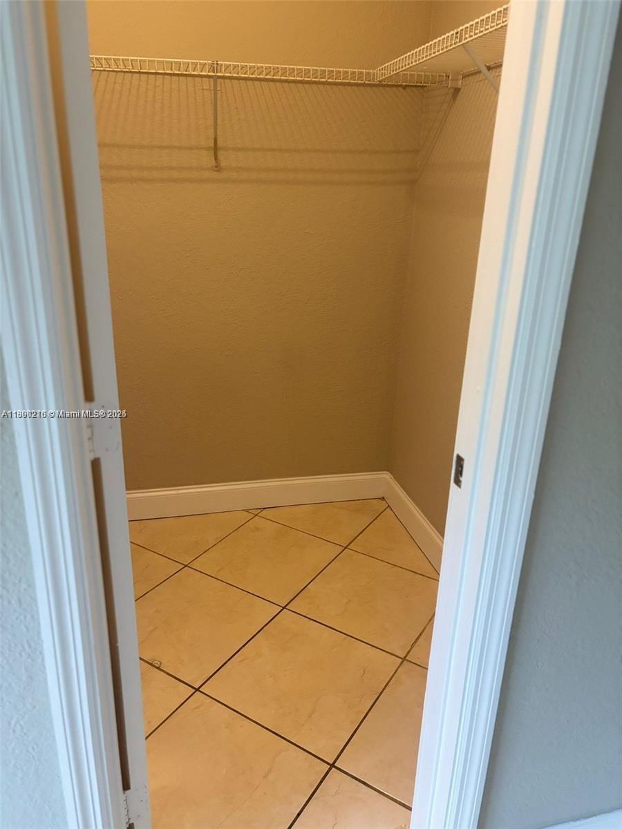 PIERCE APARTMENTS CONDO - Residential Lease