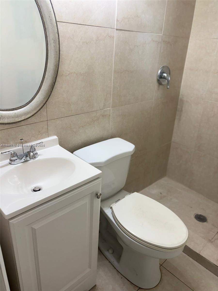 PIERCE APARTMENTS CONDO - Residential Lease