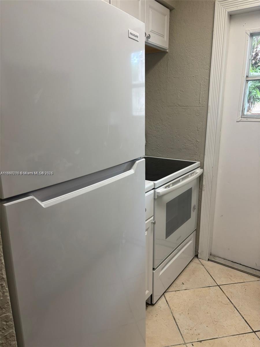 PIERCE APARTMENTS CONDO - Residential Lease
