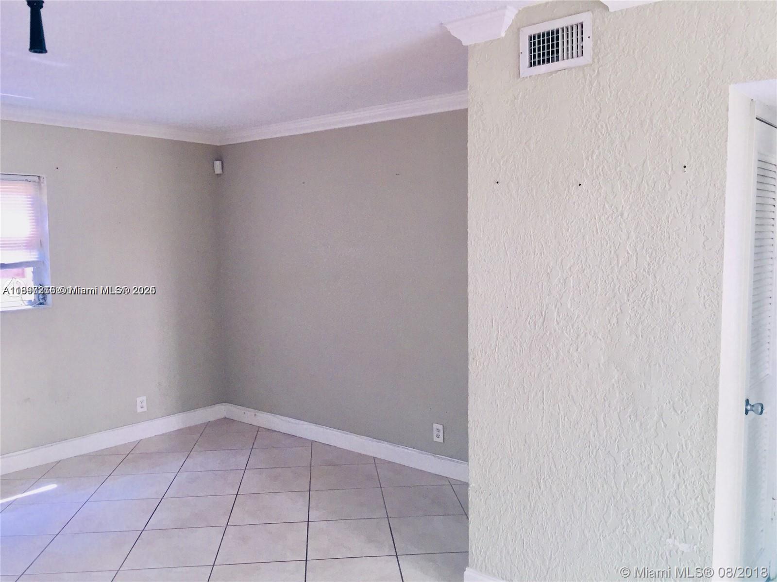 PIERCE APARTMENTS CONDO - Residential Lease